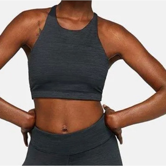 Outdoor Voices TechSweat™ Crop Top in Medium in Black - Picture 1 of 8